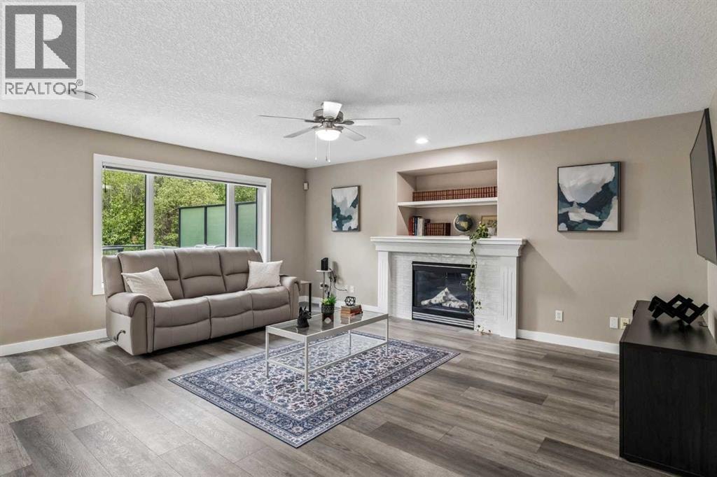 90 Royal Oak Grove NW — photo 12