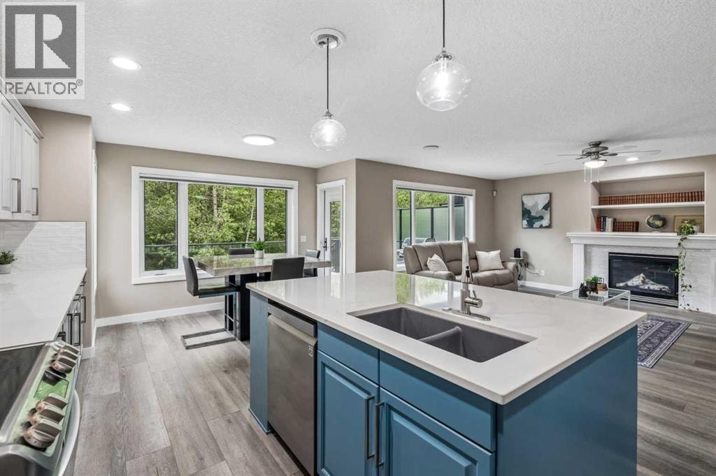 90 Royal Oak Grove NW — photo 9