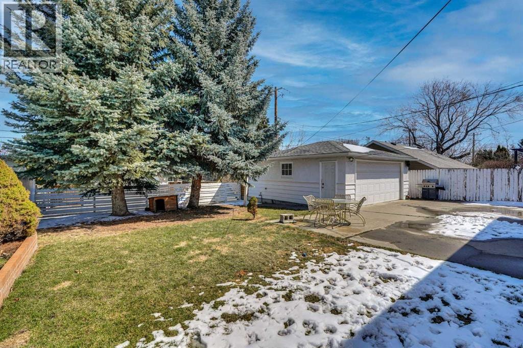 36 Malibou Road SW — photo 34