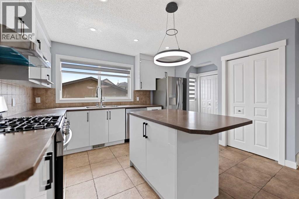 11 Saddlebrook Gardens NE — photo 16