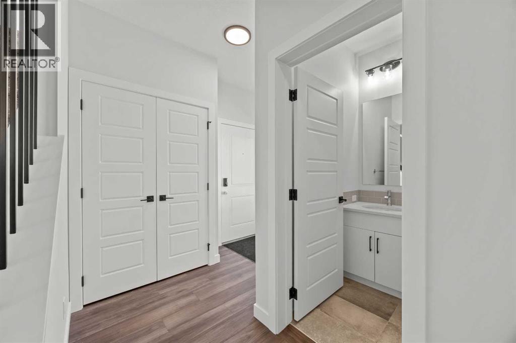 215 Sora Terrace SE — photo 4