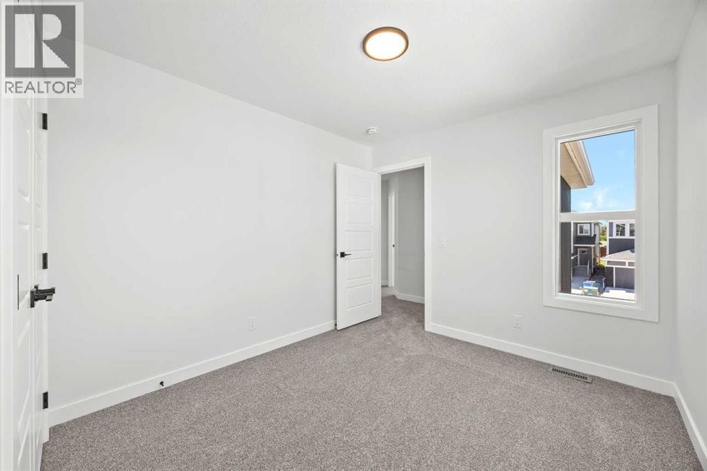 215 Sora Terrace SE — photo 41