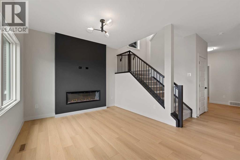 38 Waterford Mews — photo 18