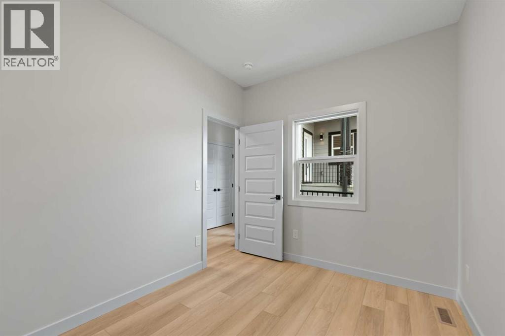 38 Waterford Mews — photo 5