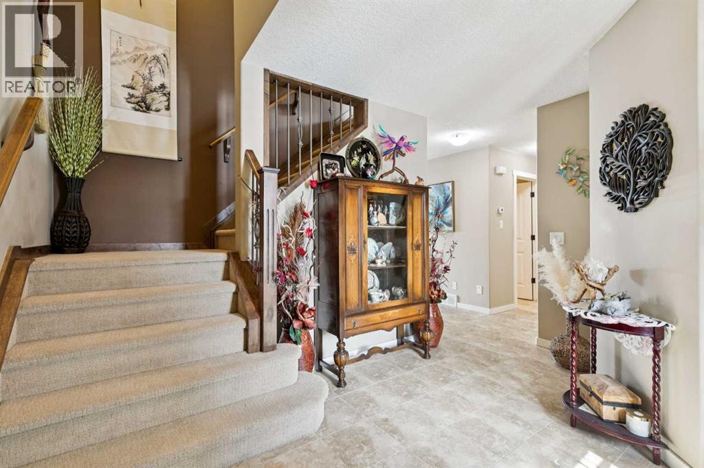 23 Kingston View SE — photo 21