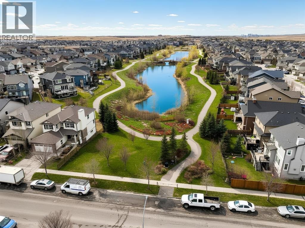 23 Kingston View SE — photo 46