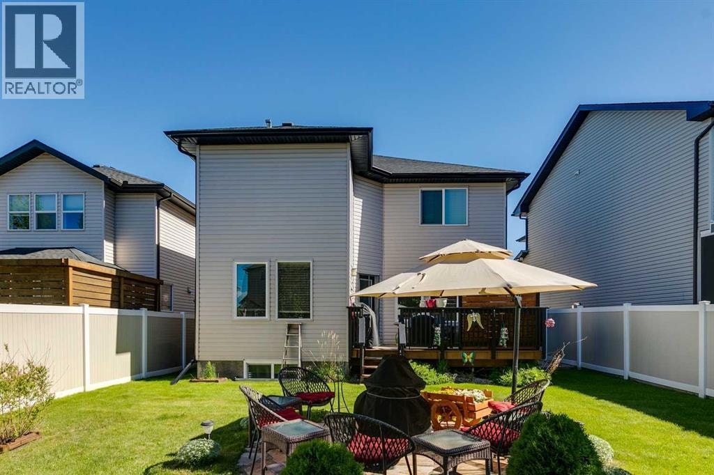 23 Kingston View SE — photo 39