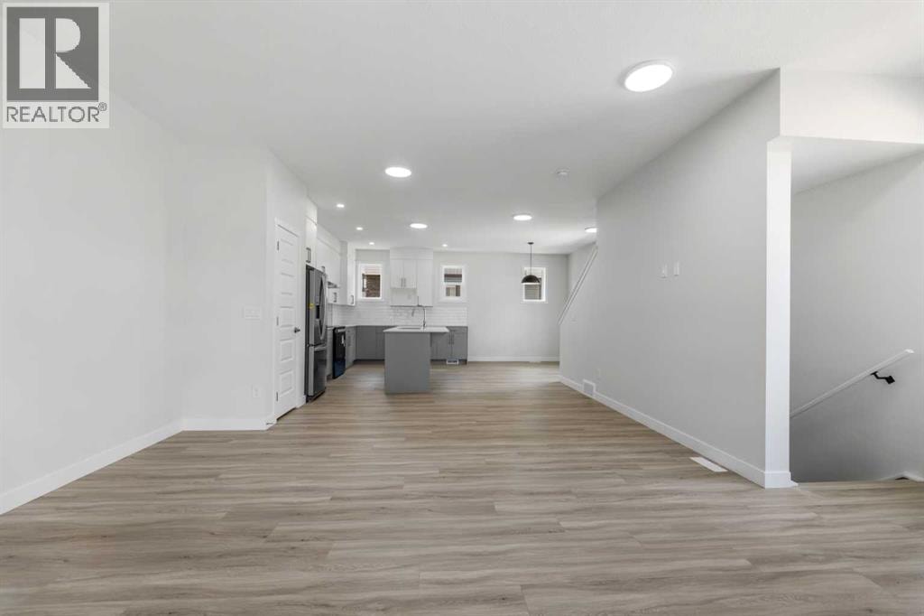 602, 90 Corner Meadows Manor NE — photo 11