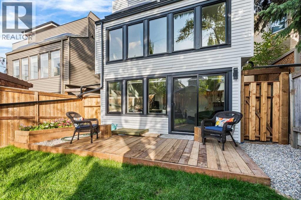 3817 18 Street SW — photo 47