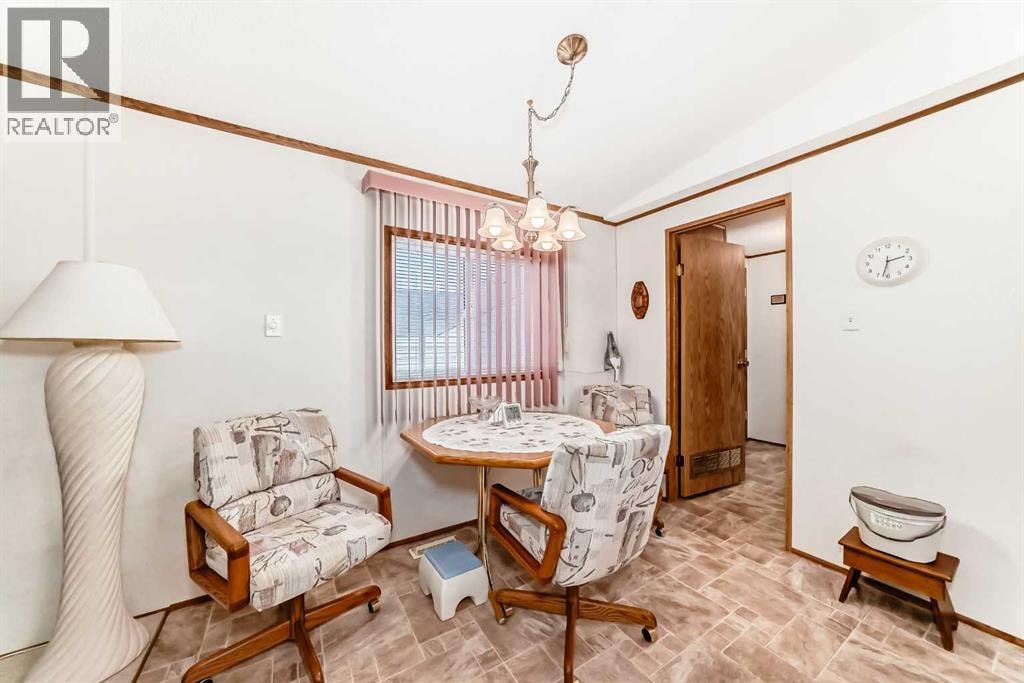 138, 99 Arbour Lake Road NW — photo 9