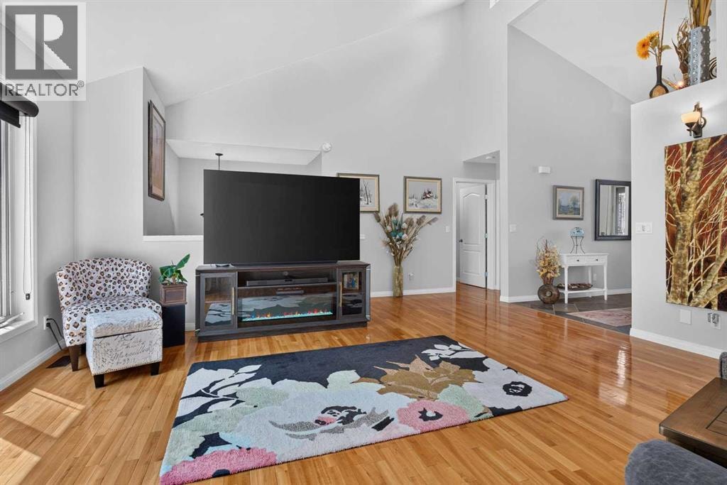 762 Stonehaven Drive — photo 8