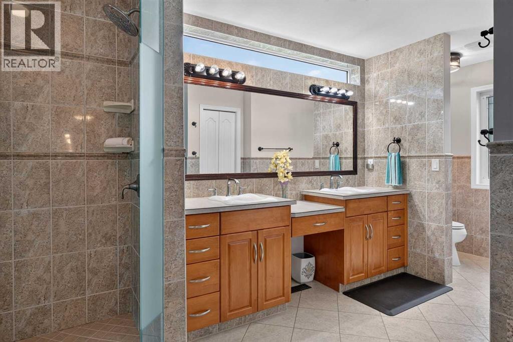 762 Stonehaven Drive — photo 24