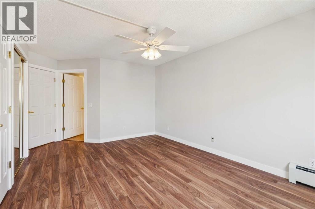 1213, 1213 Sienna Park Green SW — photo 24