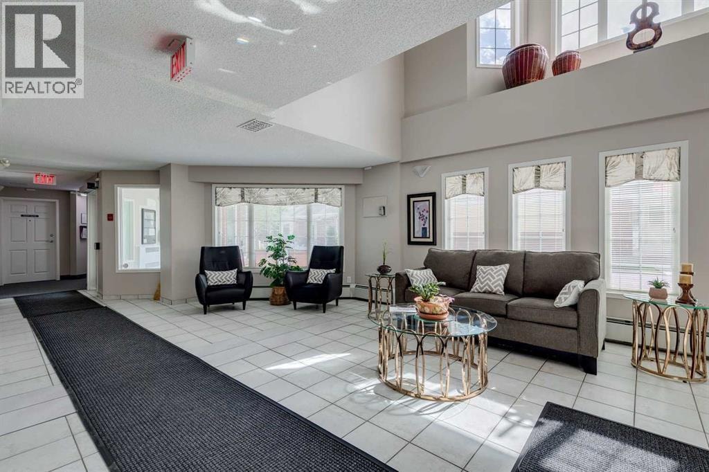 1213, 1213 Sienna Park Green SW — photo 36