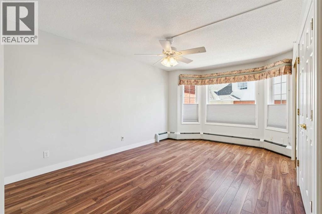 1213, 1213 Sienna Park Green SW — photo 21