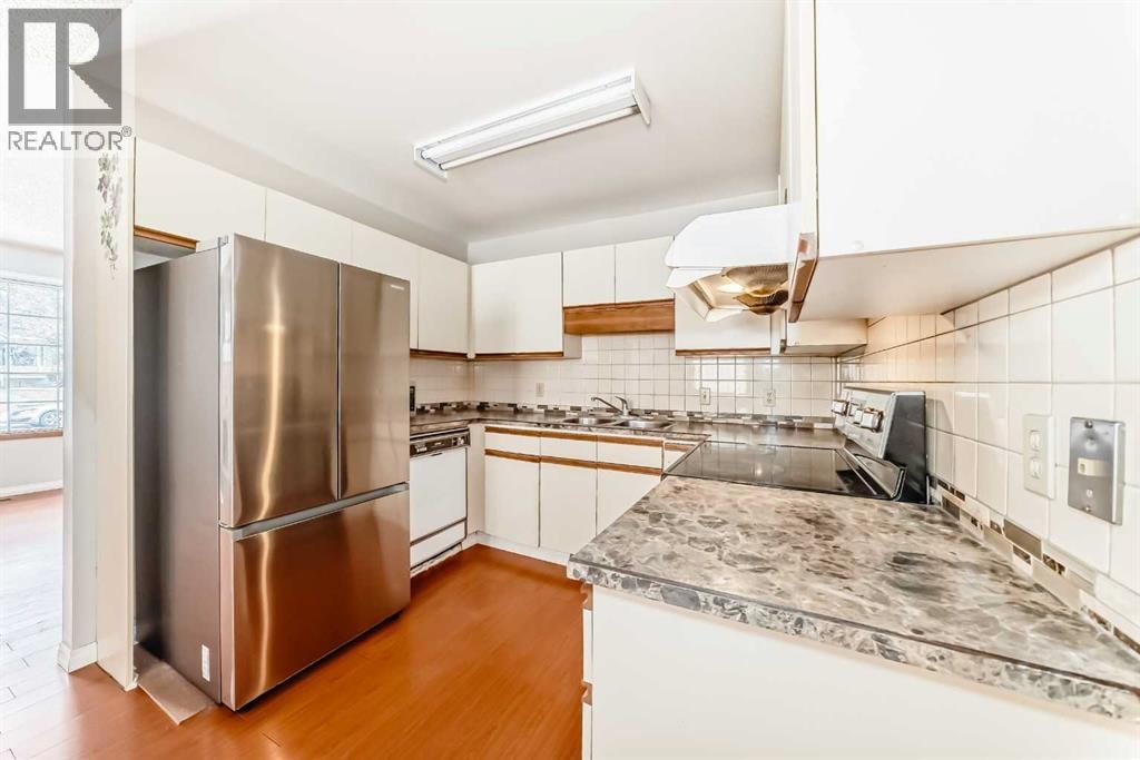 1011 17A Street NE — photo 4