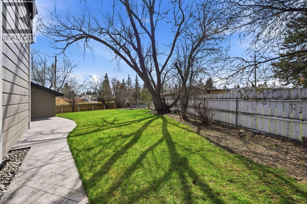 29 Winchester Crescent SW — photo 39