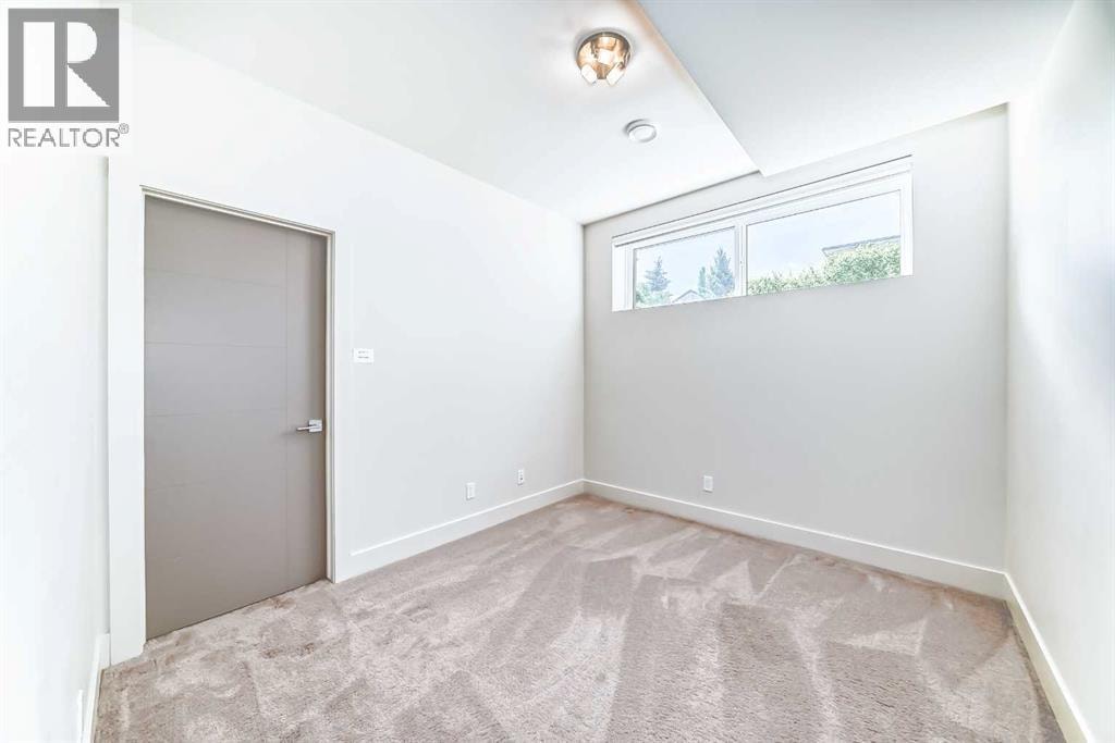4906 21 Street SW — photo 43