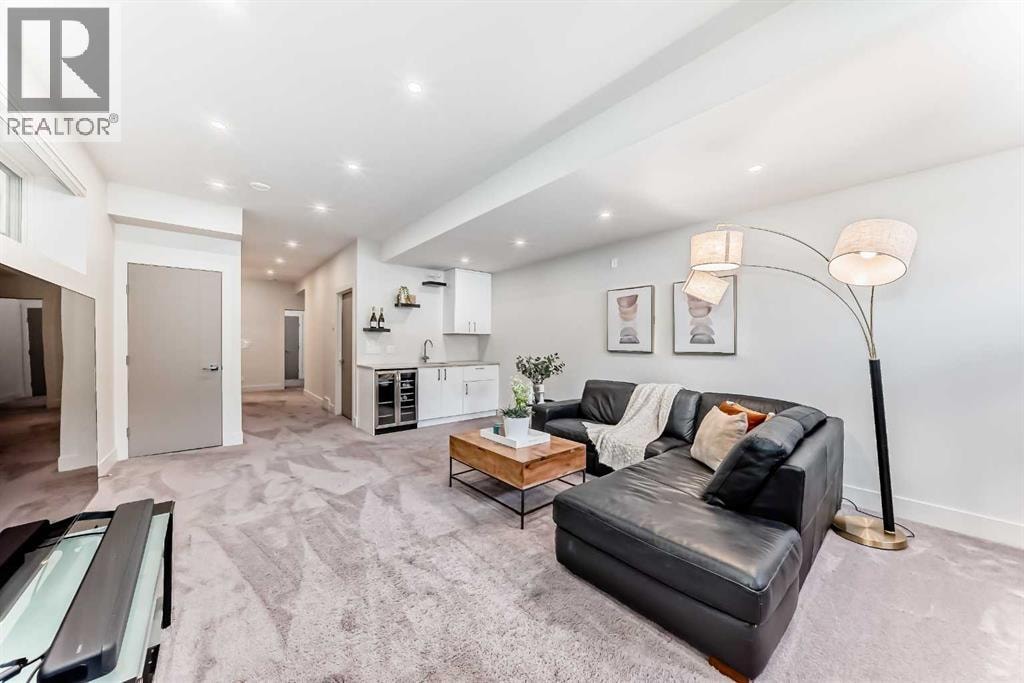 4906 21 Street SW — photo 41
