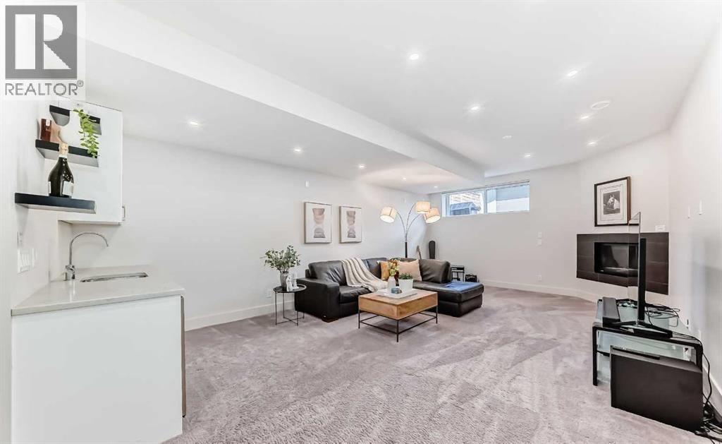 4906 21 Street SW — photo 38