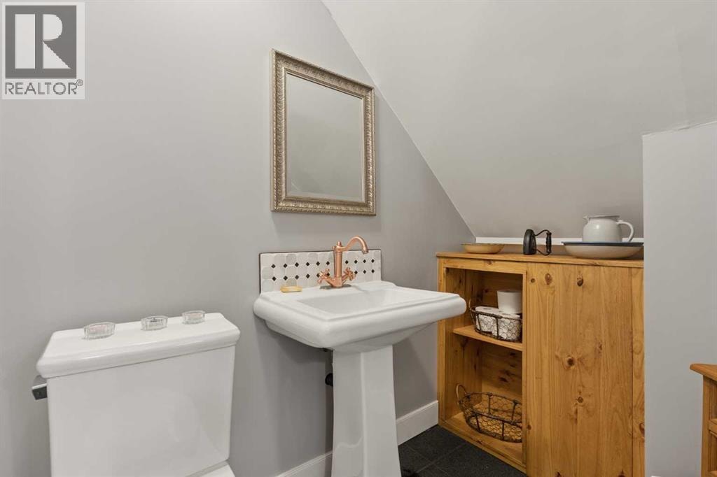 3216 Oakwood Drive SW — photo 23