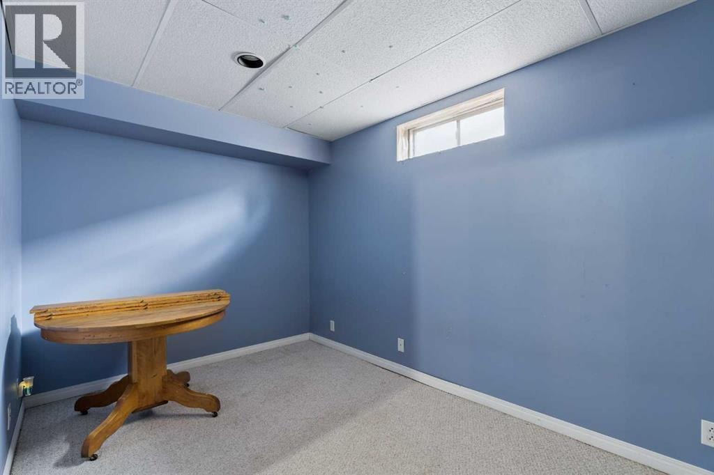 3216 Oakwood Drive SW — photo 24