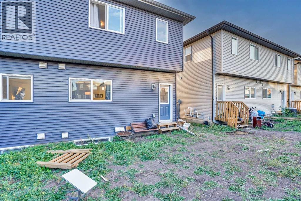 514 Wolf Willow Boulevard SE — photo 35