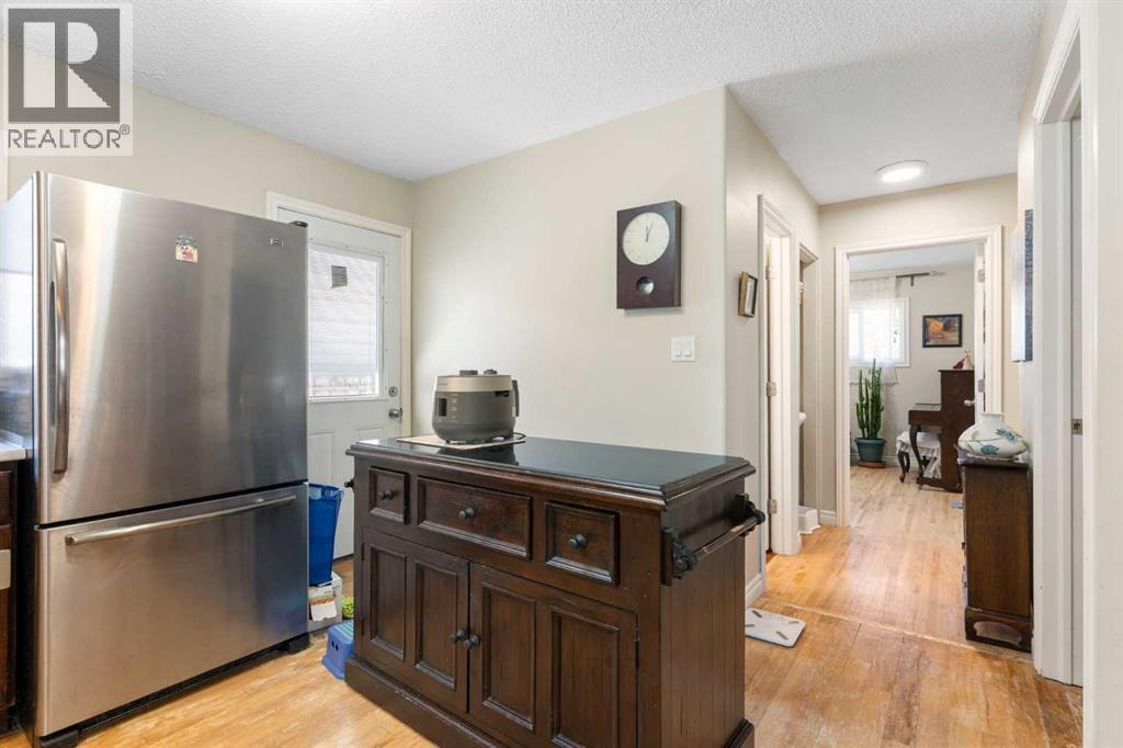 87 Hillgrove Drive SW — photo 12