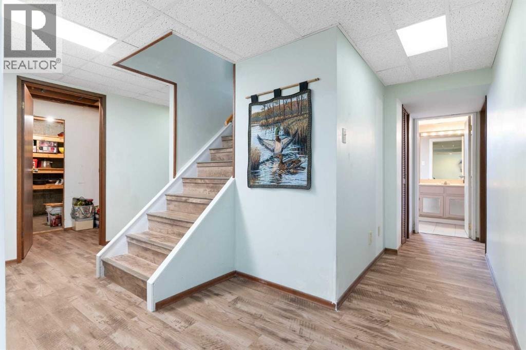 87 Hillgrove Drive SW — photo 21