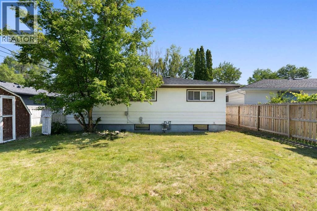 87 Hillgrove Drive SW — photo 33