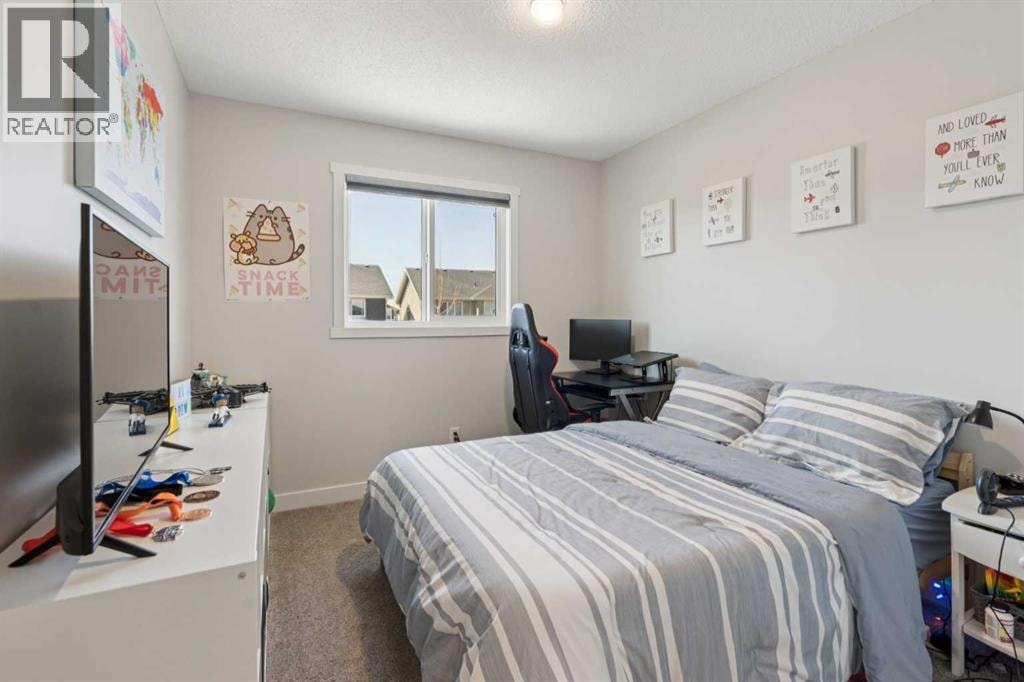 267 Sundown Road W — photo 11