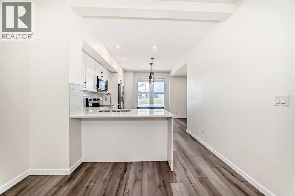 336 South Point Square SW — photo 15