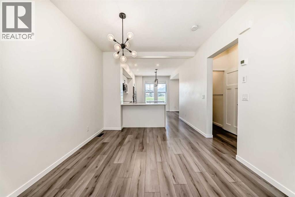 336 South Point Square SW — photo 25