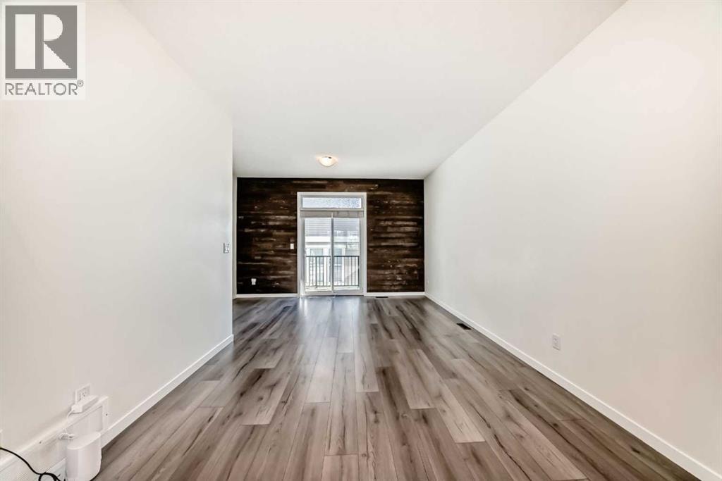 336 South Point Square SW — photo 27