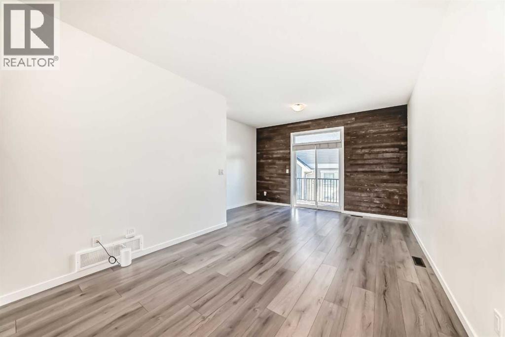 336 South Point Square SW — photo 28