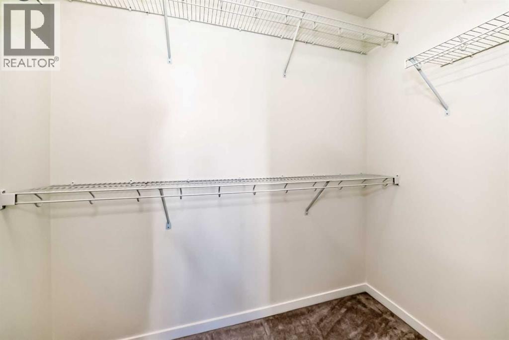 336 South Point Square SW — photo 43
