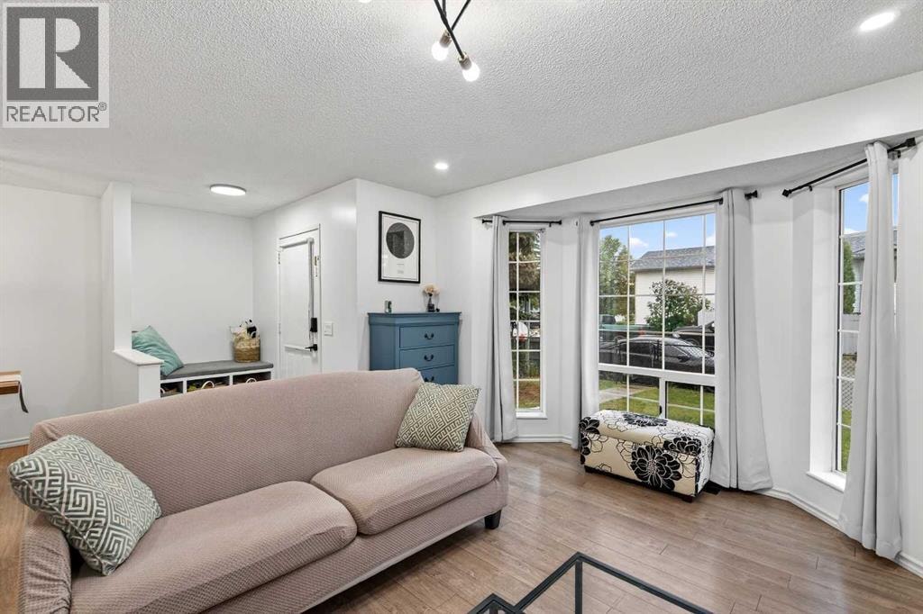 91 Martinwood Court NE — photo 10