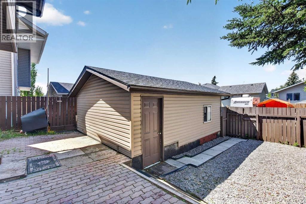 91 Martinwood Court NE — photo 43