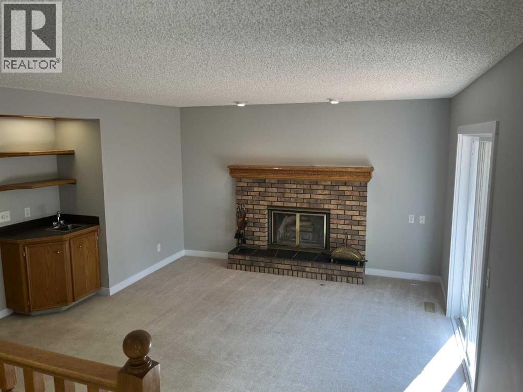 308 Downey Place — photo 13
