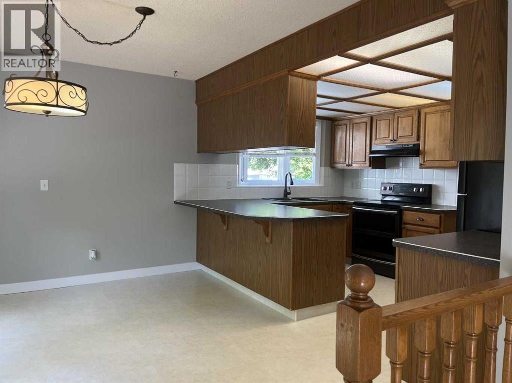 308 Downey Place — photo 10