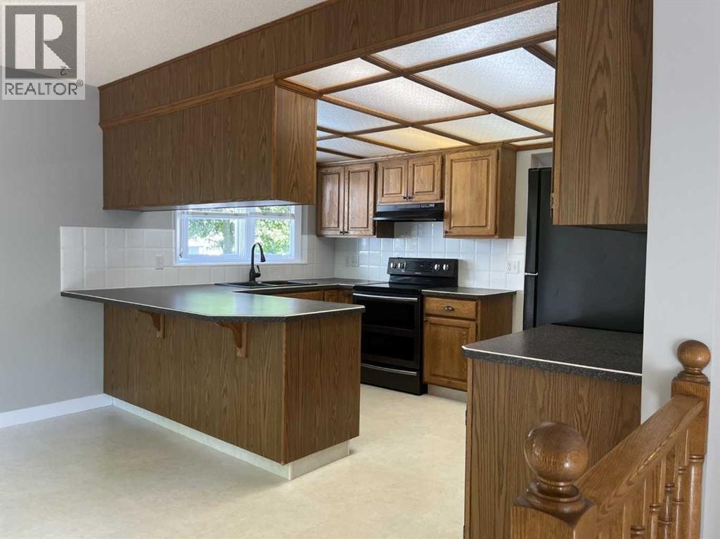 308 Downey Place — photo 11