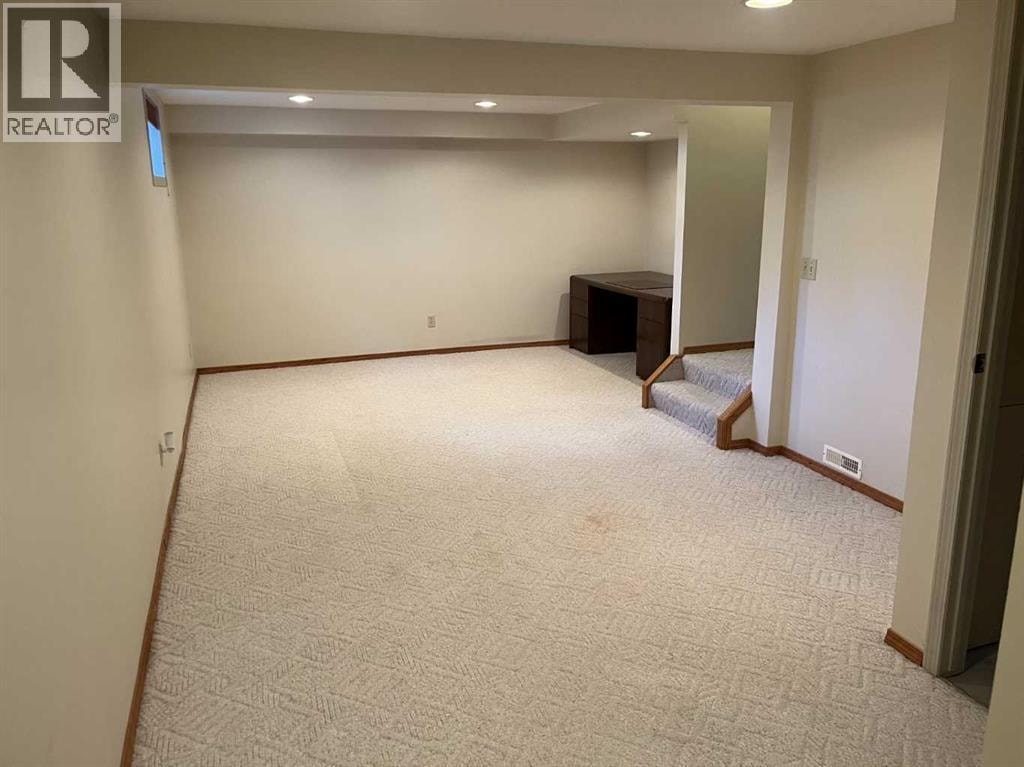 308 Downey Place — photo 30