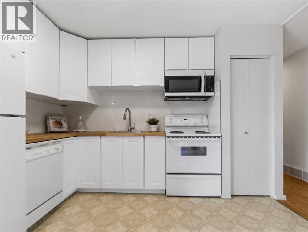 847 Raynard Crescent SE — photo 15