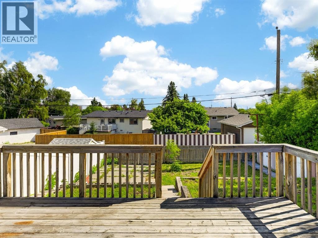 847 Raynard Crescent SE — photo 45