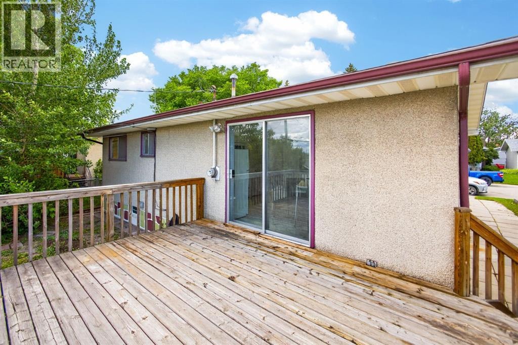 847 Raynard Crescent SE — photo 42