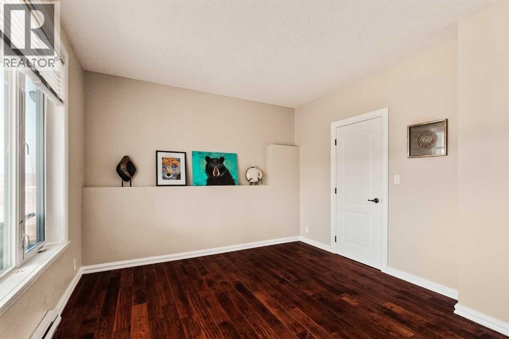 70 Patterson Close SW — photo 42