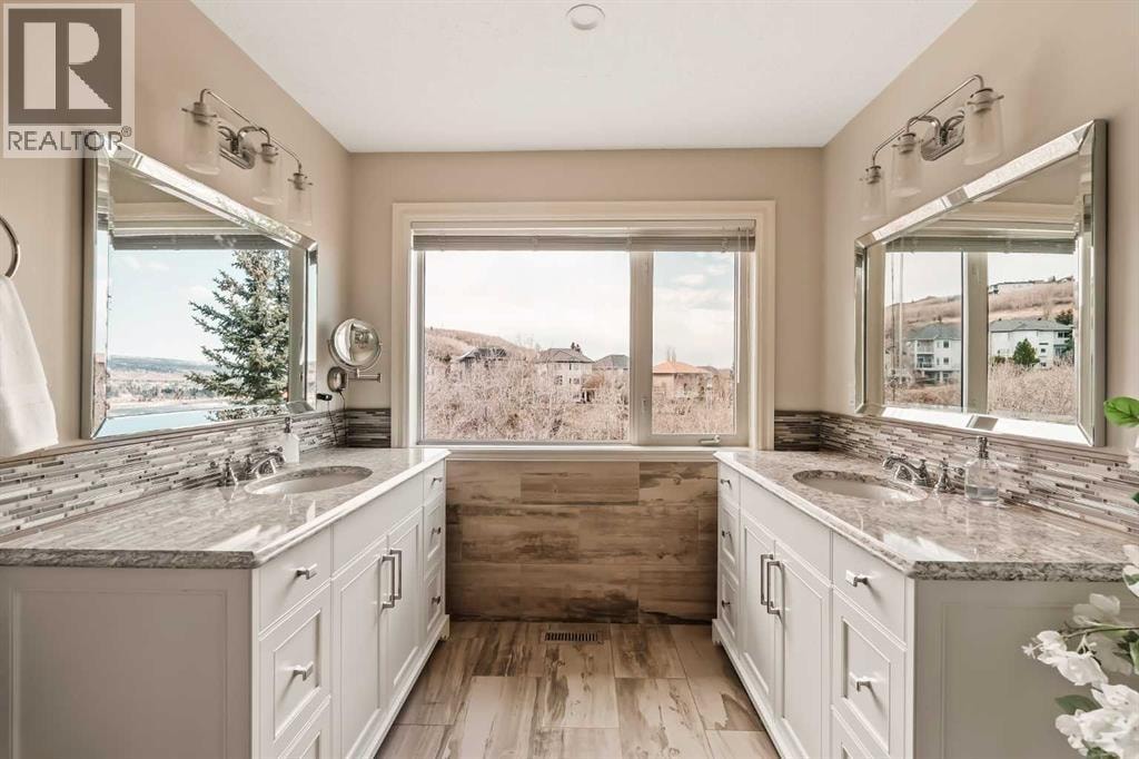 70 Patterson Close SW — photo 30