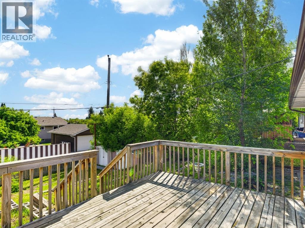847 Raynard Crescent SE — photo 44