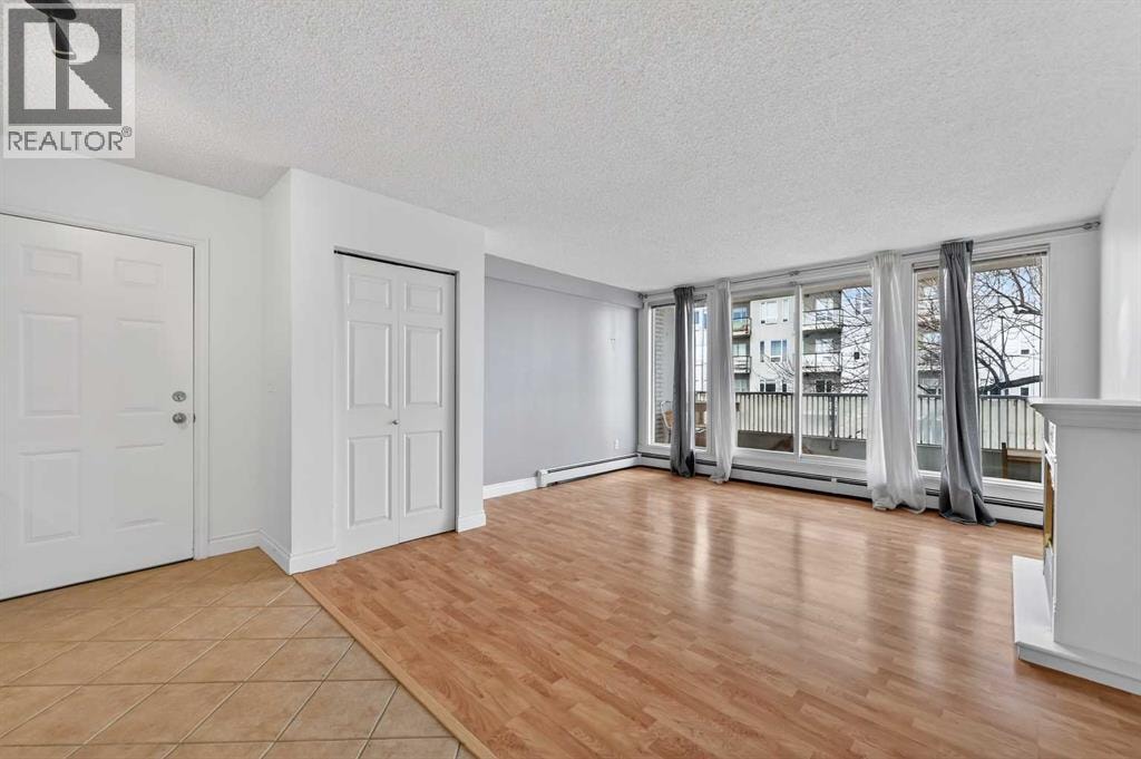 10, 1815 26 Avenue SW — photo 2