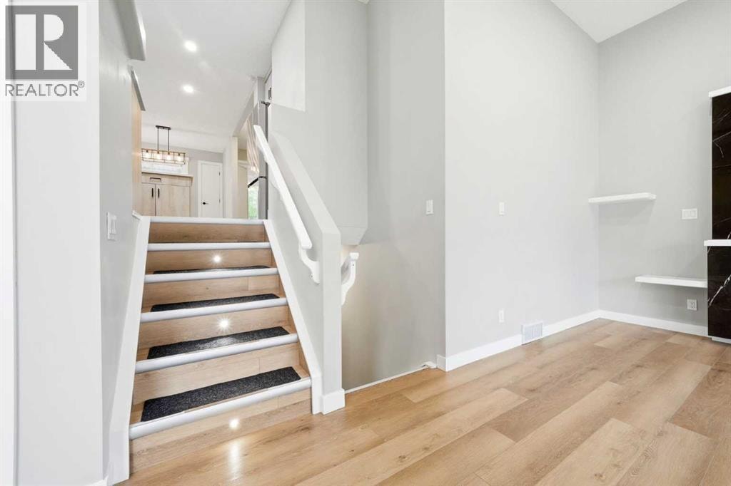 115 Coverdale Way NE — photo 10